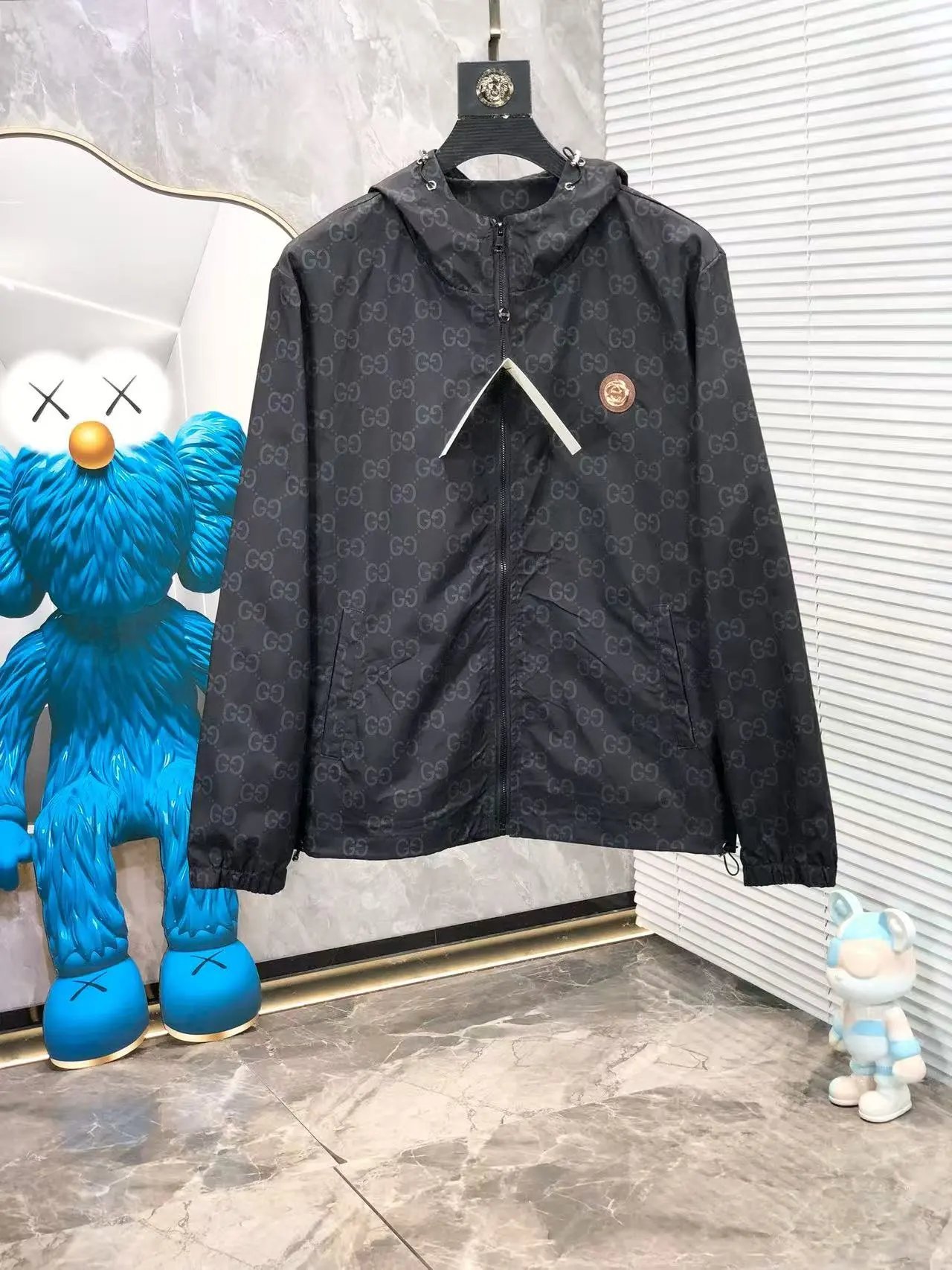 7
