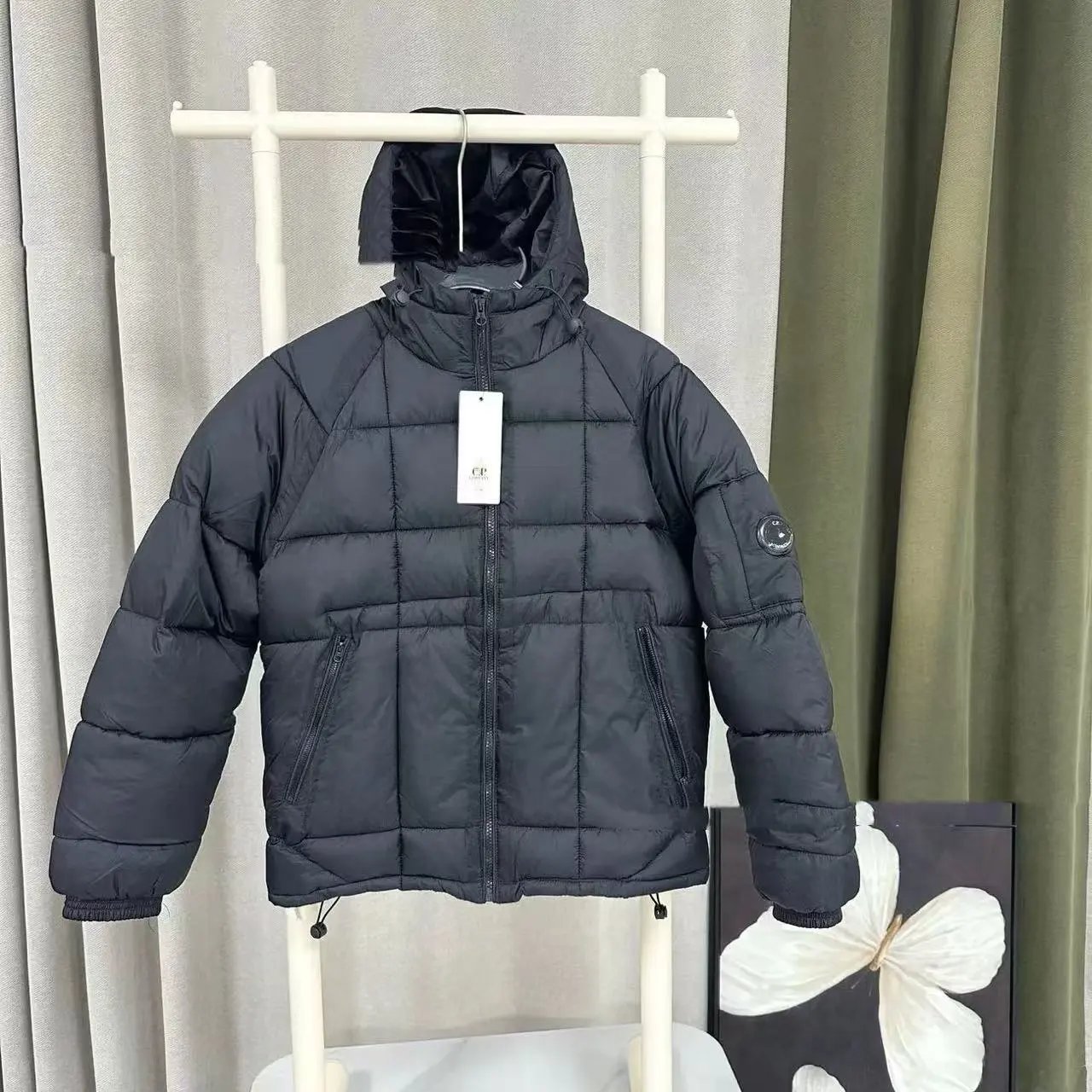 羽绒服-黑色