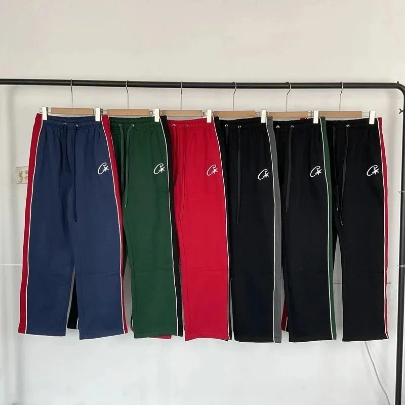 绿色裤子
