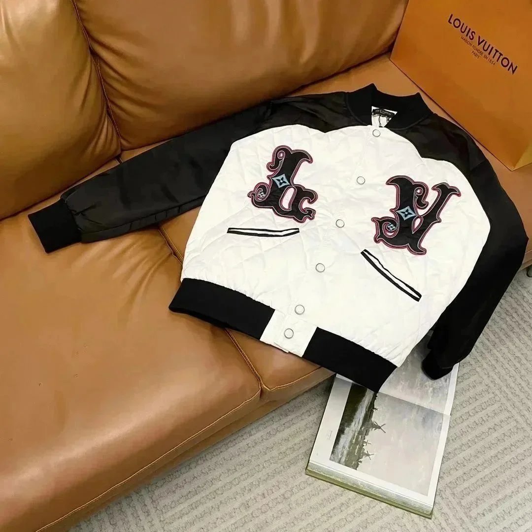 04白黑