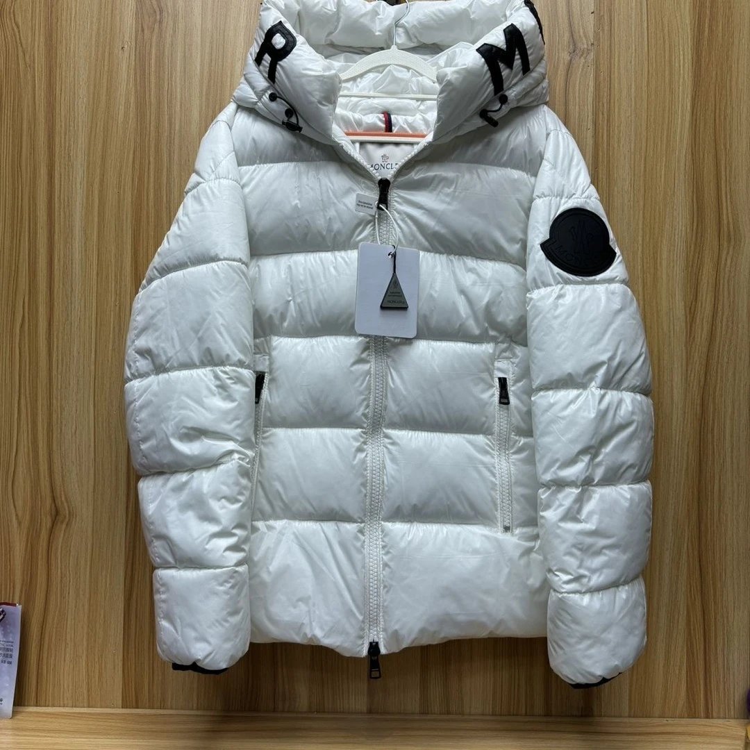 40白色