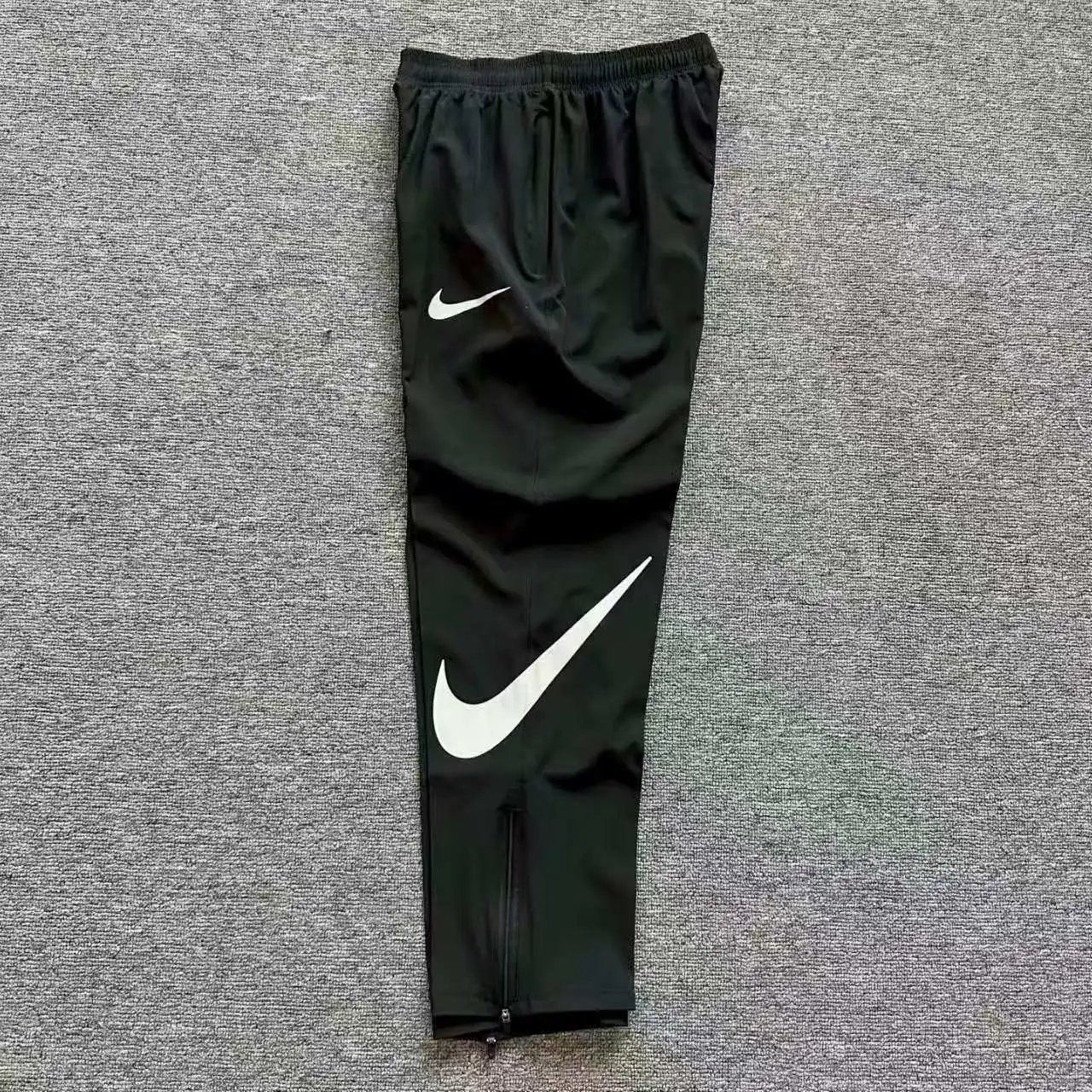 白钩