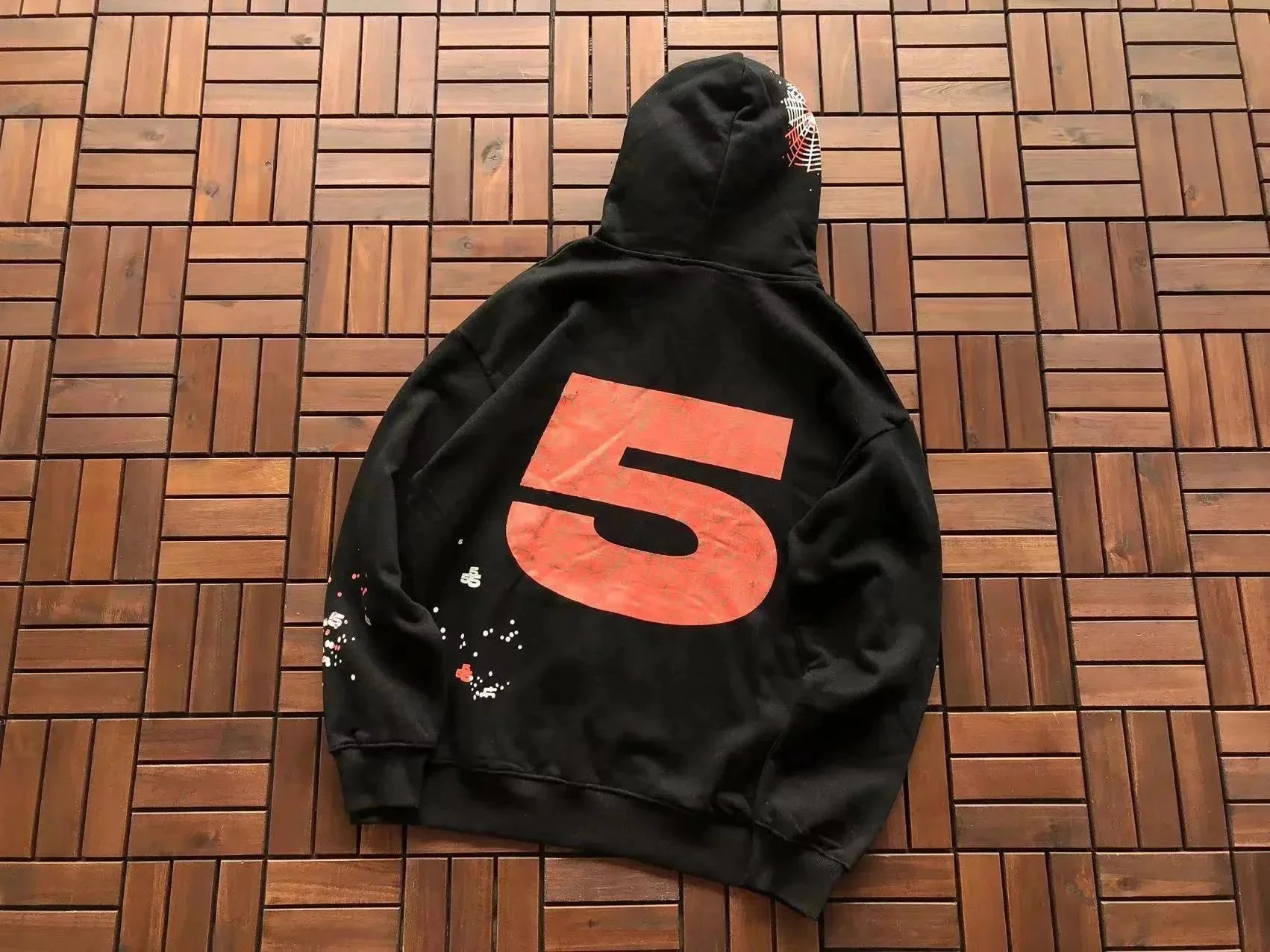 08