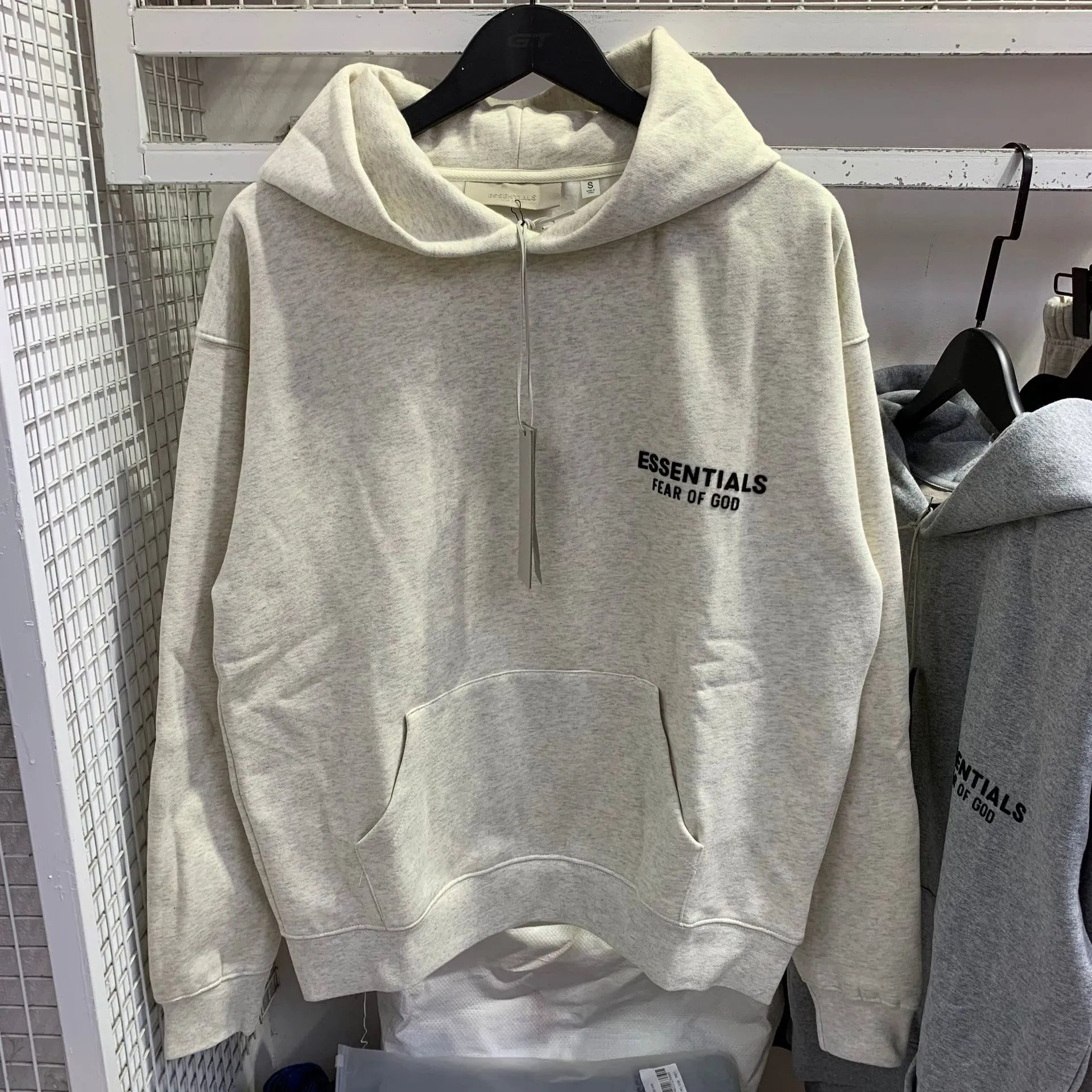 浅灰色卫衣1037