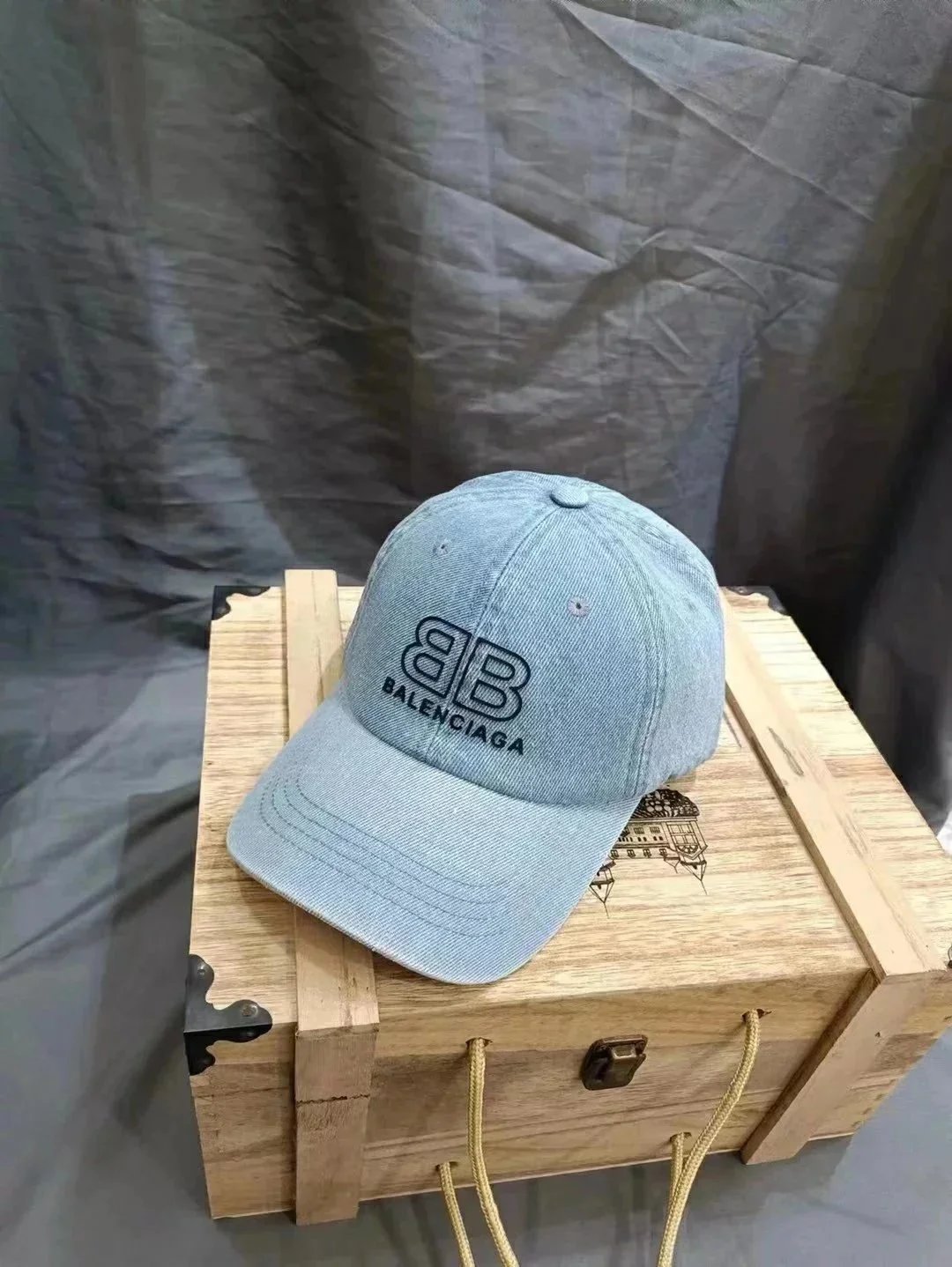 09