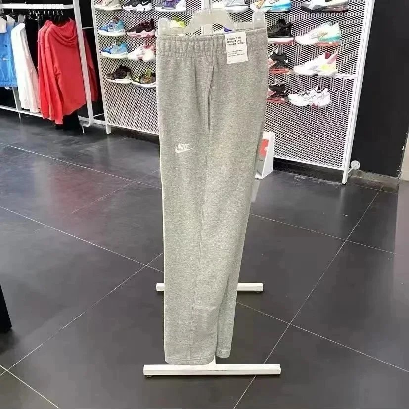灰色