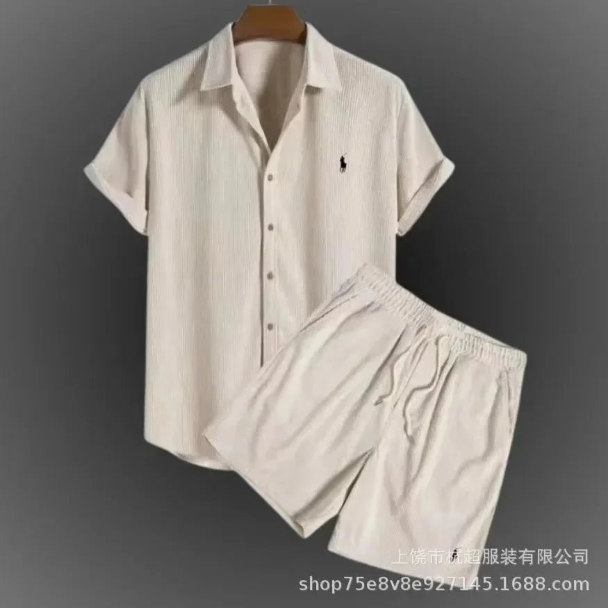 卡其色