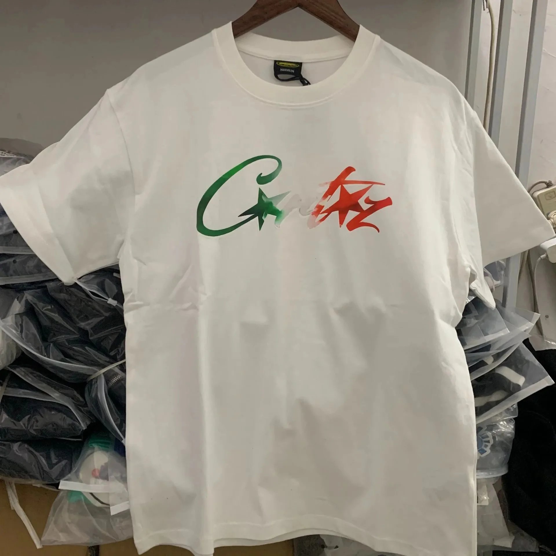 002款白色
