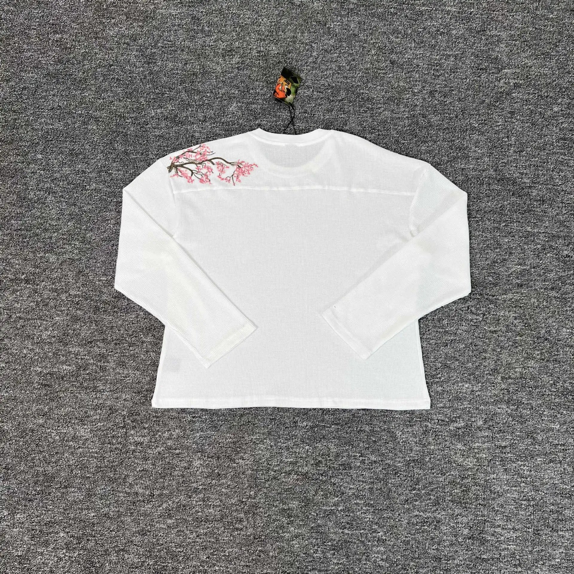 白色