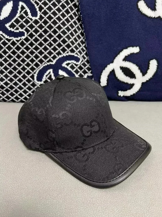 Gucci 33