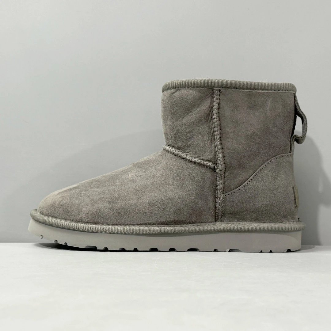 UGG 经典短筒 灰色 1016222-GREY