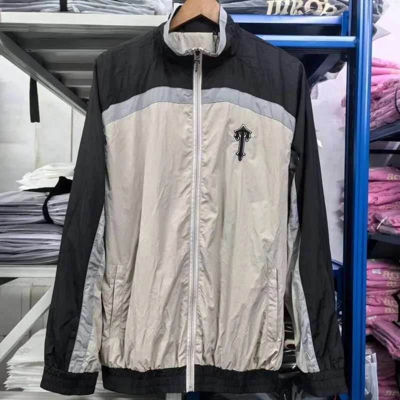3105黑卡其外套