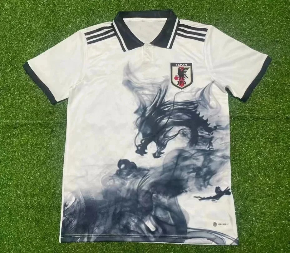 日本白色黑龙