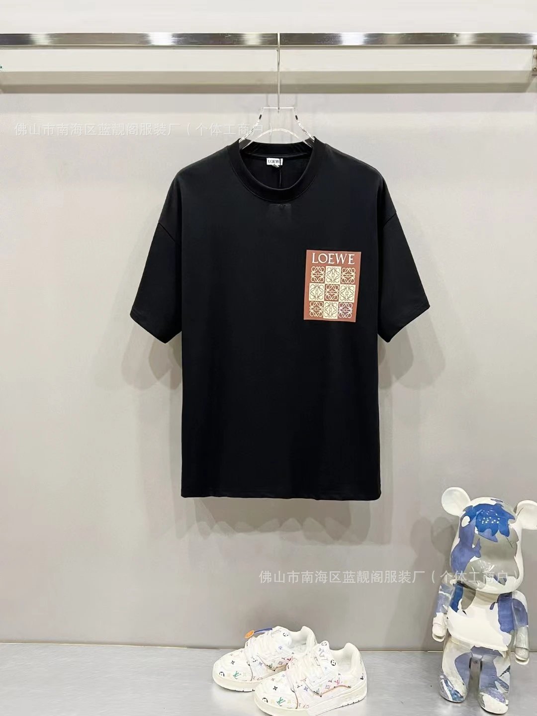 C18黑色