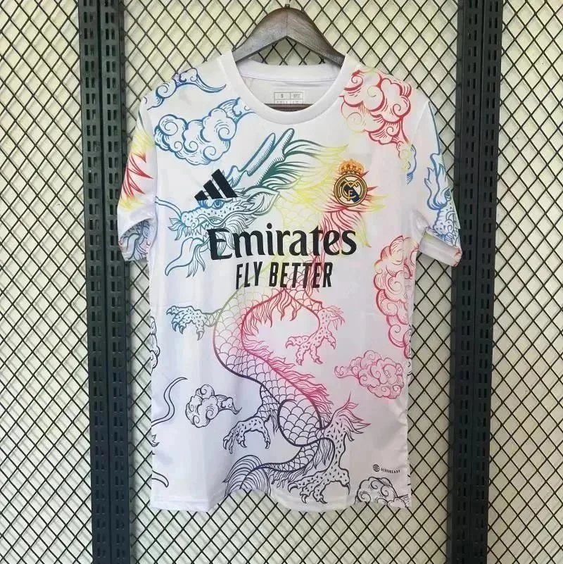 皇马龙白