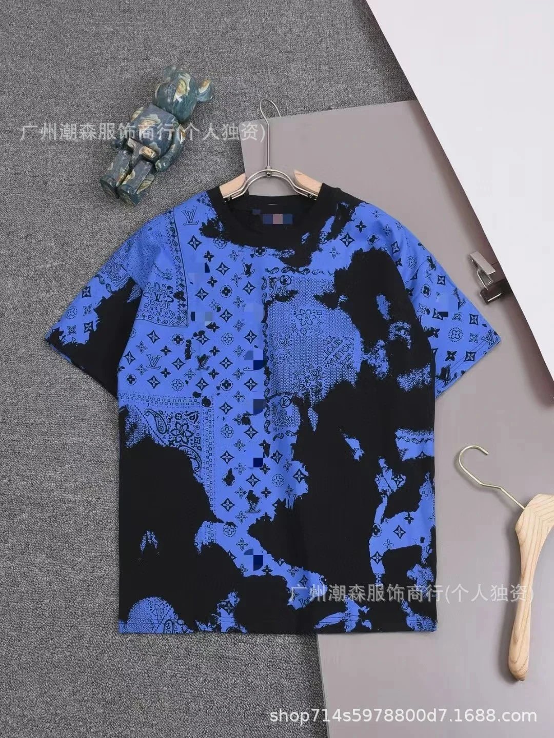 07黑色