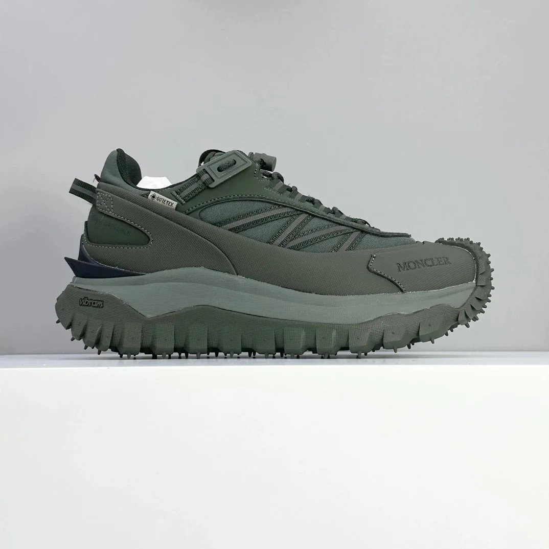 MONCLER GORE-TEX Hiking Shoes for Men Outdoor Waterproof Trail Sneakers