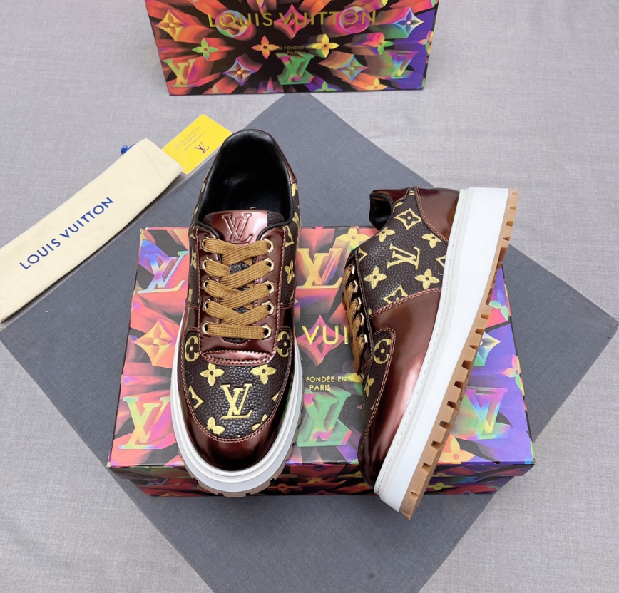 Louis Vuitton Monogram Leather Sneakers Men's Fashion Shoes