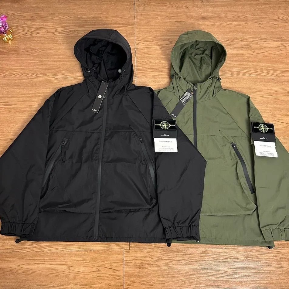 Men's Lightweight Hooded Jacket Windbreaker Outdoor Sport Coat