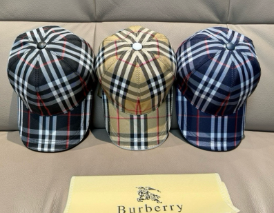 Burberry Check Pattern Baseball Caps Classic Style