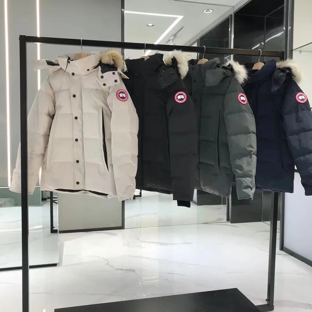 Canada Goose Down Jacket Winter Parka with Fur Hood