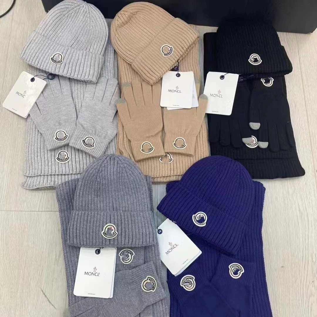 MONCLER Knit Beanie Hat and Gloves Set Winter Warm Accessories