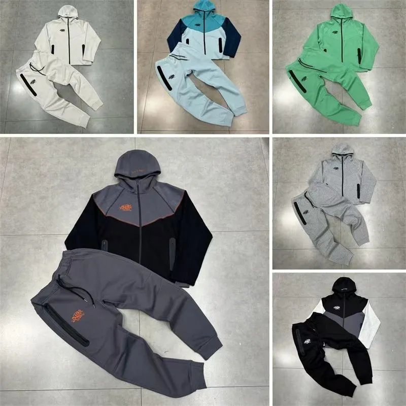 Nike Sportswear Tracksuit Set Men's Hoodie and Pants