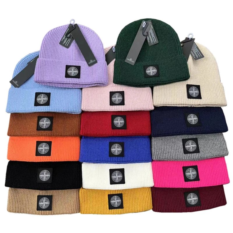 Colorful Knit Beanies with Logo Patch for Men and Women