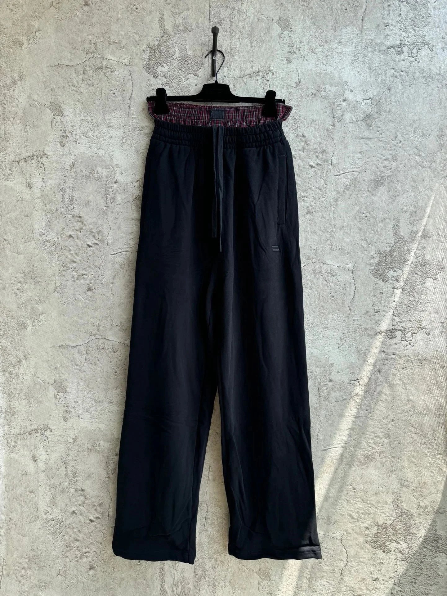 Black Wide Leg Sweatpants with Elastic Waistband