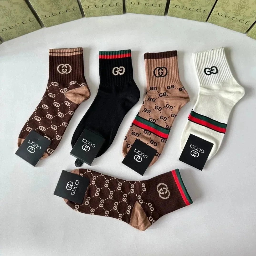 Gucci GG Logo Socks Collection - Fashionable Men's and Women's Socks
