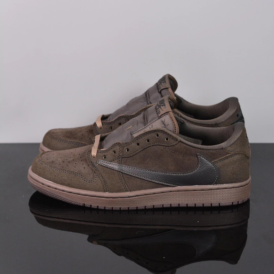 Nike Air Jordan 1 Low Dark Mocha Brown Sneakers